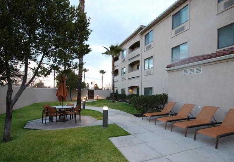 Hotel Courtyard By Marriott Palmdale Zewnętrze zdjęcie